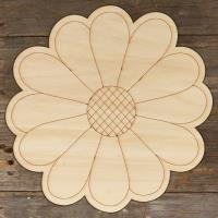 Daisy with Detail Main Image